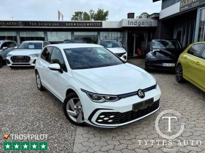 VW Golf VIII1,4 GTE DSG 5d