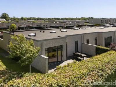 Til salg: Funder Skovvej 55, Silkeborg - R&aelig;kkehus p&aring; 144 m&sup2;