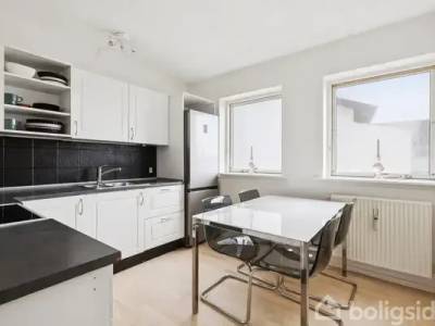 Til salg: N&oslash;rregade 5C, 1. th., L&oslash;kken - Ejerlejlighed p&aring; 106 m&sup2;