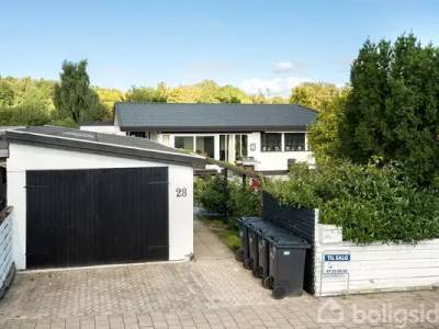 Til salg: Midg&aring;rdsvej 28, Helsing&oslash;r - Villa p&aring; 140 m&sup2;