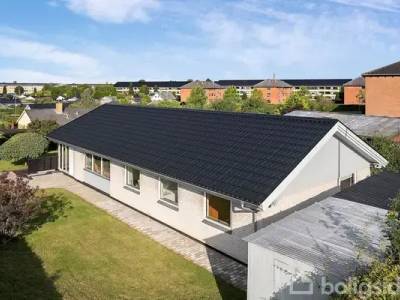 Til salg: Bogensevej 12, N&aelig;stved - Villa p&aring; 121 m&sup2;