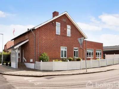 Til salg: &Oslash;stergade 40, Odder - Villa p&aring; 211 m&sup2;