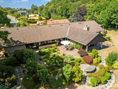 Til salg: Elmeh&oslash;jvej 51, H&oslash;jbjerg - Villa p&aring; 236 m&sup2;
