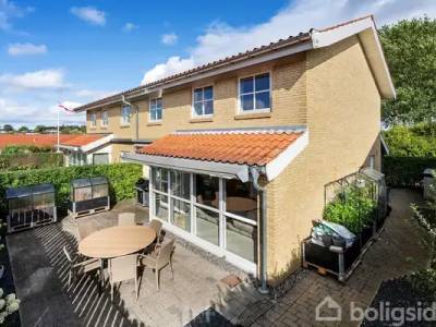 Til salg: M&oslash;lledammen 87, Slangerup - R&aelig;kkehus p&aring; 128 m&sup2;