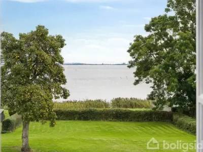 Til salg: Strandvej 24, Kalvehave - Villa p&aring; 99 m&sup2;