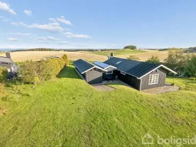 Til salg: Helh&oslash;j 13, Landborup, Knebel - Fritidsbolig p&aring; 80 m&sup2;