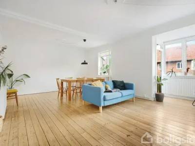 Til salg: Mozartsvej 11, 2. tv., K&oslash;benhavn SV - Ejerlejlighed p&aring; 95 m&sup2;
